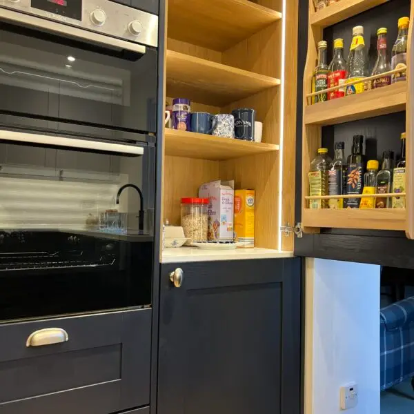 The Benefits of a Professional Kitchen Fitter in Mayland